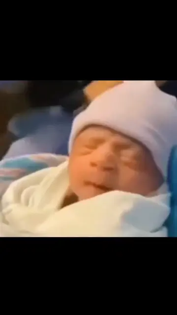Превью шаблона «18 Years Later ..»