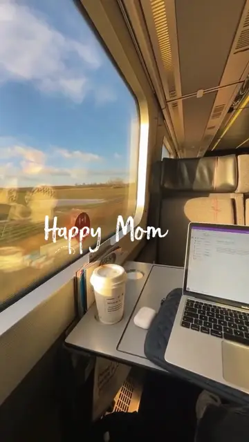 Превью шаблона «Happy moments»