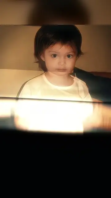 Превью шаблона «nonono (glow up)»