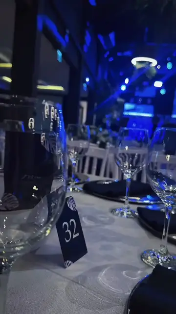 Превью шаблона «Decoração - festa»