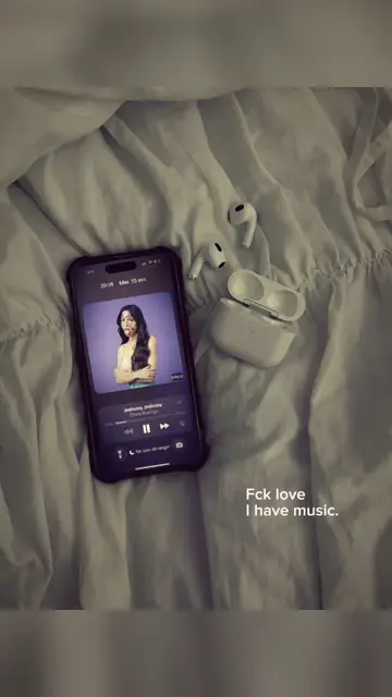 Превью шаблона «Music»